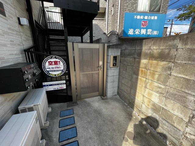 ソレイユ仲六郷のロビー