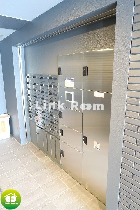 ハーモニーレジデンス両国ウォーターフロントのロビー