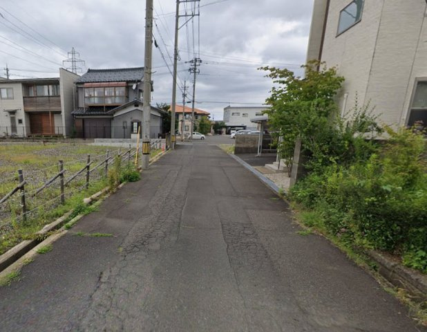 越前市中央2丁目　全6区画　の前面道路含む現地写真
