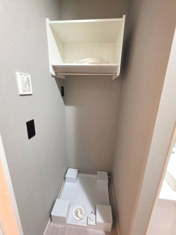 【設備】 | Auspicious House | 洗濯機置場