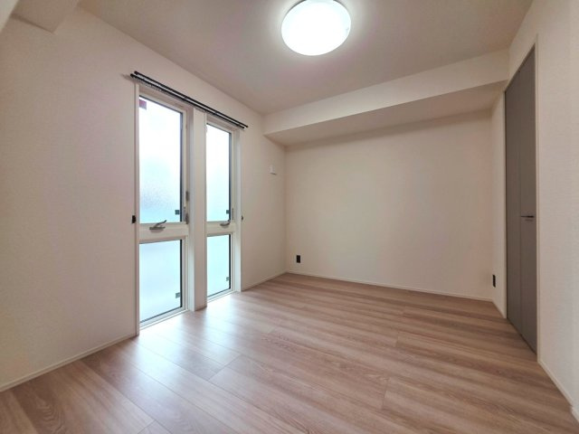 【洋室】 | Auspicious House