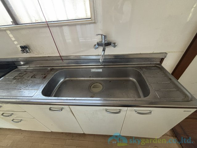 秦野市南矢名　中古戸建のキッチン