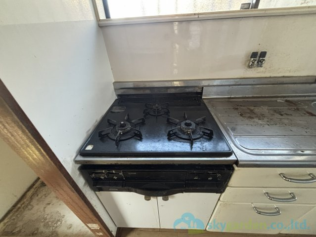 秦野市南矢名　中古戸建のキッチン