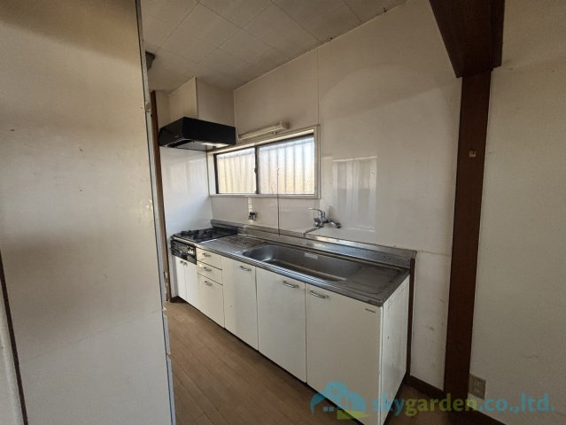 秦野市南矢名　中古戸建のキッチン