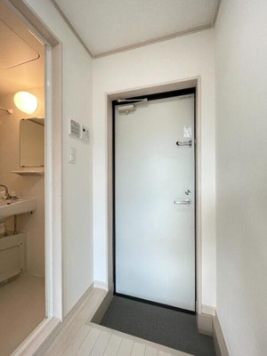 【玄関】 | リブ綾瀬 |  