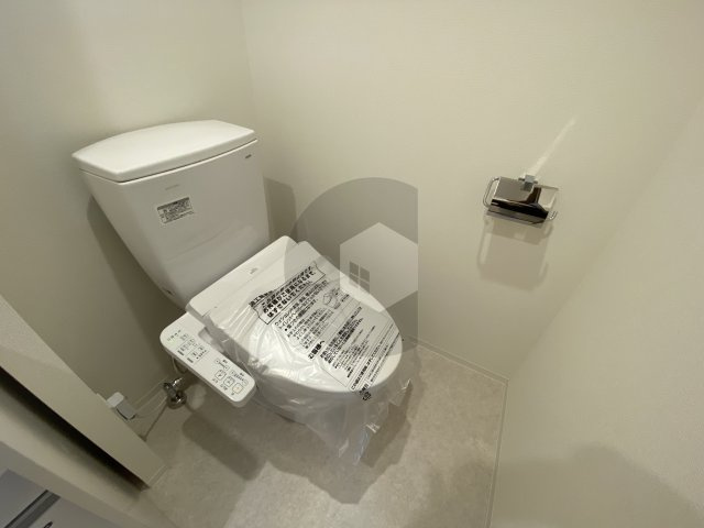 プレサンスNEO長堂アウローラのトイレ