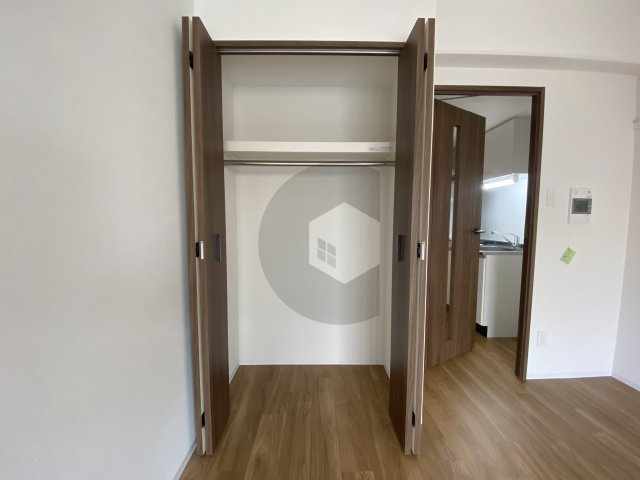 プレサンスNEO長堂アウローラの収納