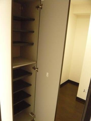 リヴシティ上野入谷の収納