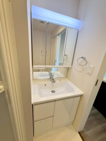 ＢｅｌｌＷｏｏｄ町屋の洗面所