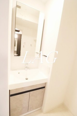 【独立洗面台】 | プレール・ドゥーク新丸子 | 独立洗面台です。