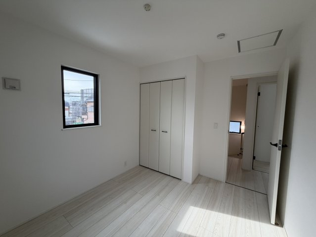 泉佐野市長滝新築戸建のトイレ|2階トイレ