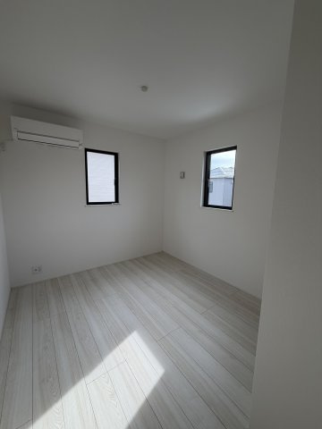 泉佐野市長滝新築戸建の洋室|10号棟　2680万円
土地面積102.52㎡、建物面積100.19㎡