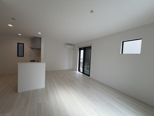 泉佐野市長滝新築戸建の居間・リビング
