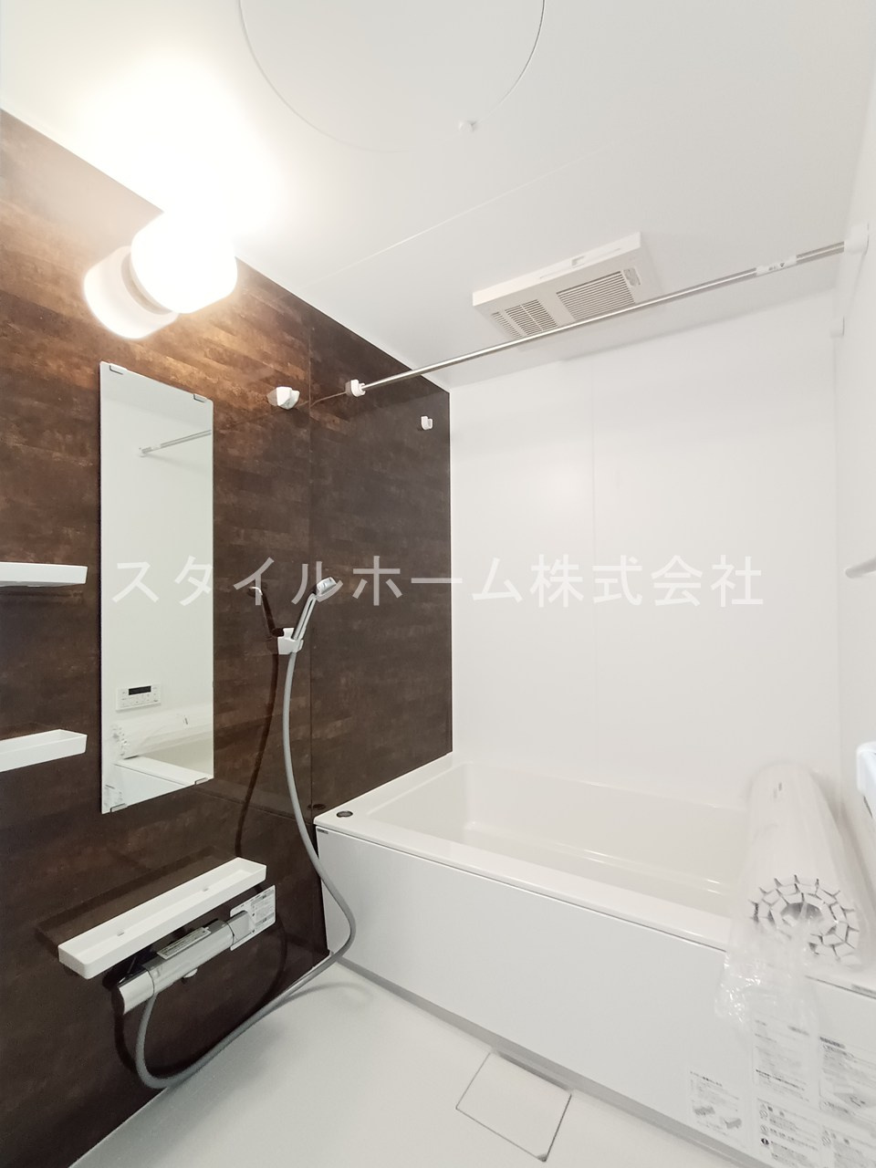 ベラ・カーサの浴室|別部屋写真です。