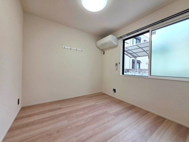 【洋室】 | Auspicious House