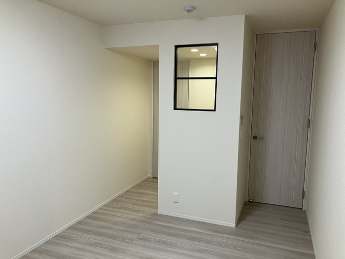 アーブル西岩田の洋室