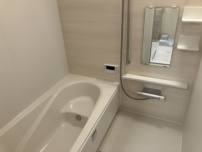 アーブル西岩田の浴室