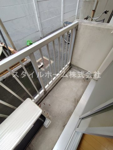 向山ハウスのバルコニー