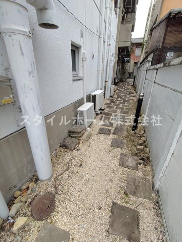 向山ハウスのエントランス