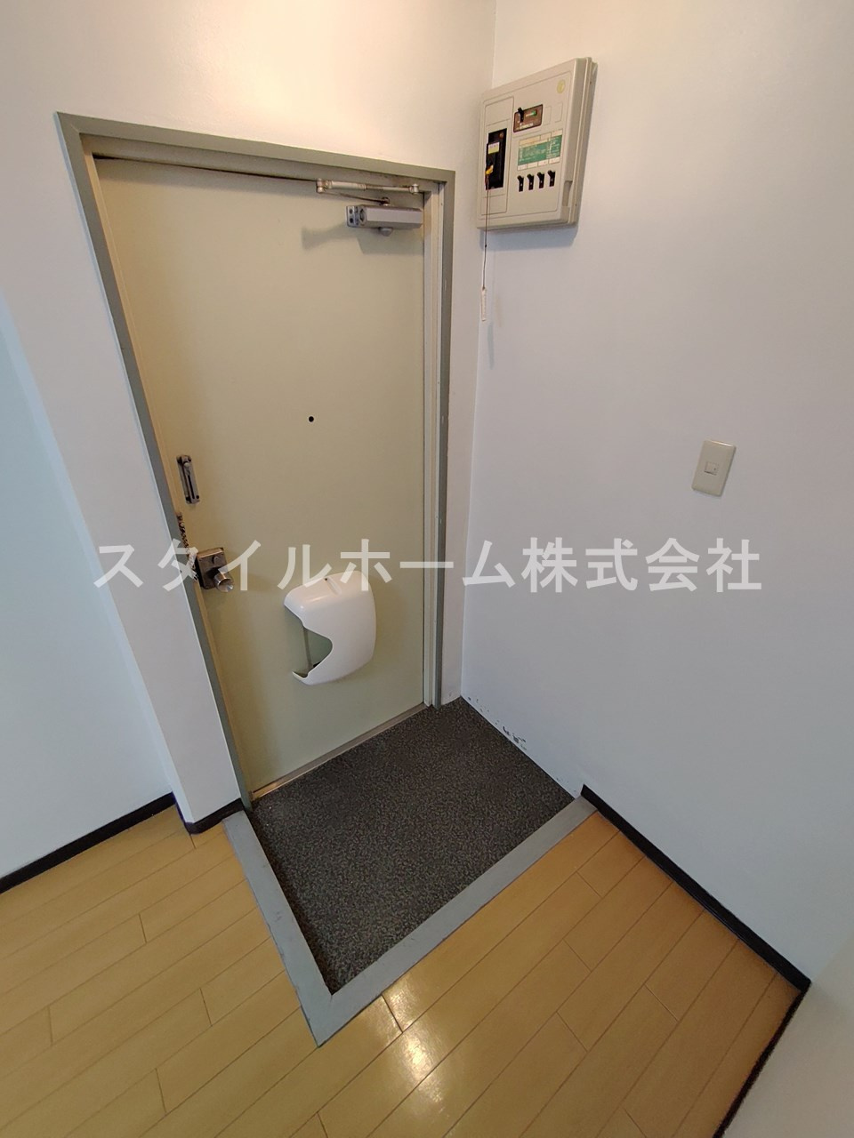 向山ハウスの玄関