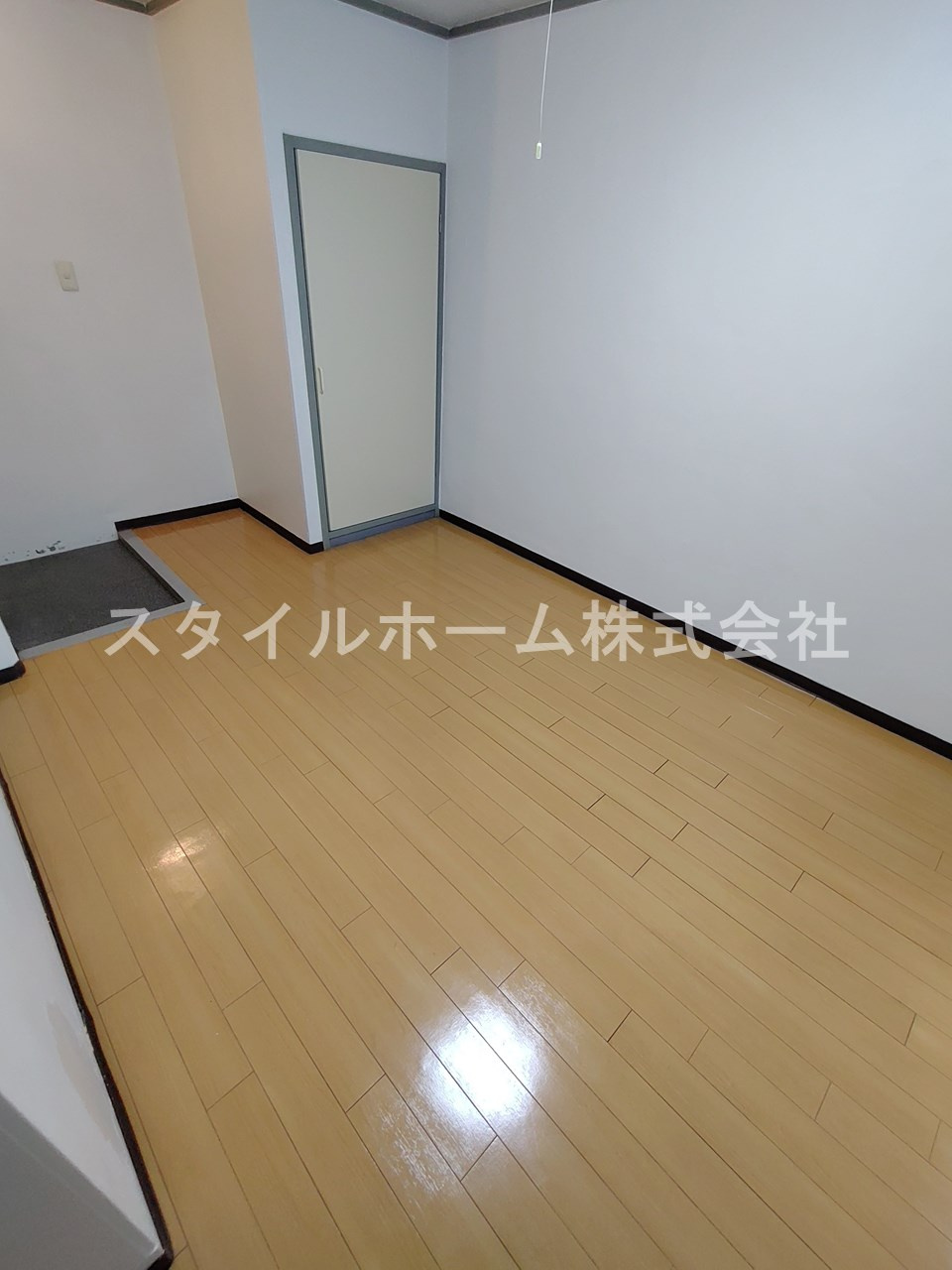 向山ハウスの居間・リビング