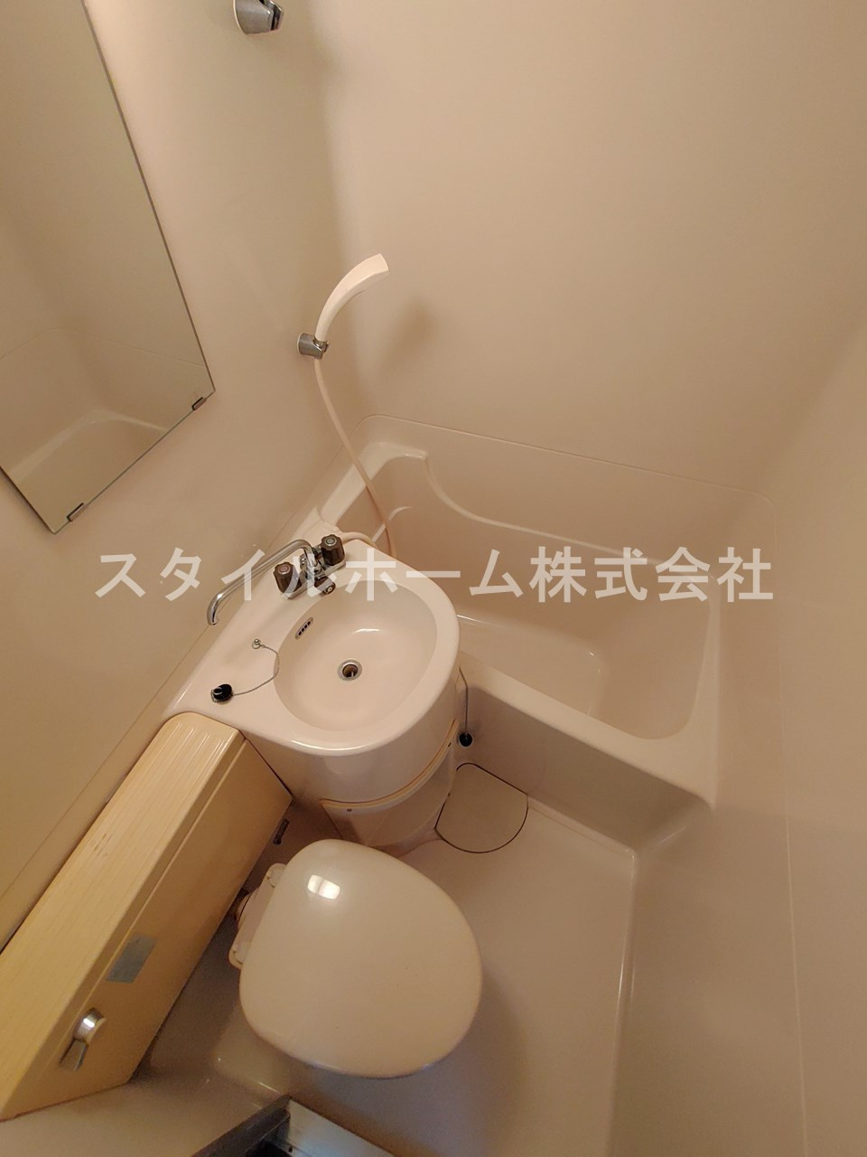 向山ハウスの浴室