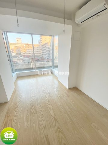 プライマル菊川の居間・リビング