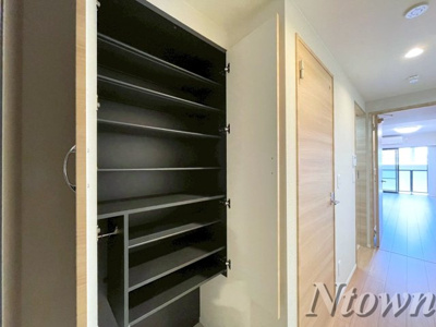 【収納】 | ロイヤルカーサ千種 | 便利な収納スペースです