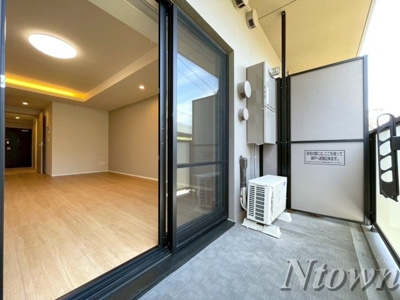 【バルコニー】 | ロイヤルカーサ千種 | 落ち着いた時間を過ごせるバルコニーです