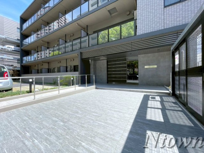 【エントランス】 | ロイヤルカーサ千種 | 建物の内部です