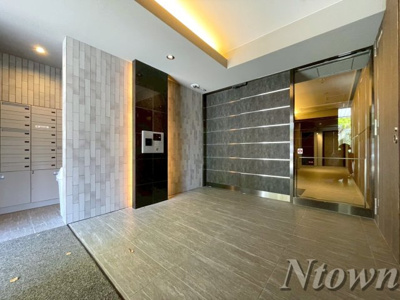 【ロビー】 | ロイヤルカーサ千種 | 毎日通るロビーはこのようになっています