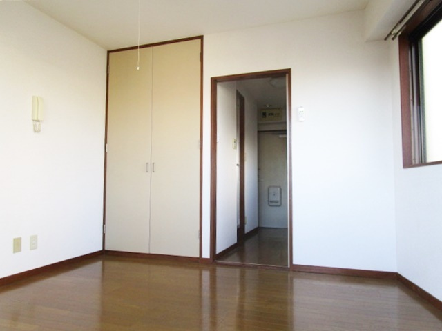 ヌーボー北の居間・リビング|人気のフローリングです。