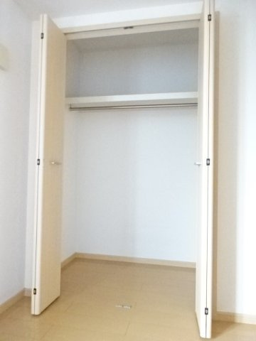 ローズマリーＡの収納