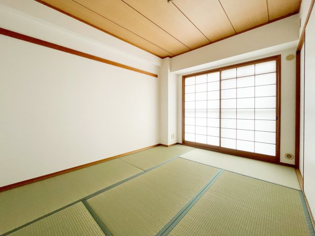 エンゼルハイム伊丹の和室