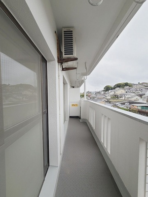 【バルコニー】 | サンフィールハイツ