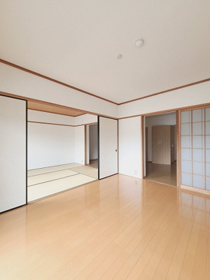 【洋室】 | サンフィールハイツ