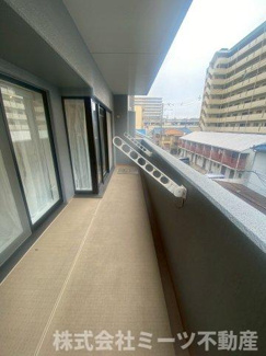 【バルコニー】 | エスリード鴻池