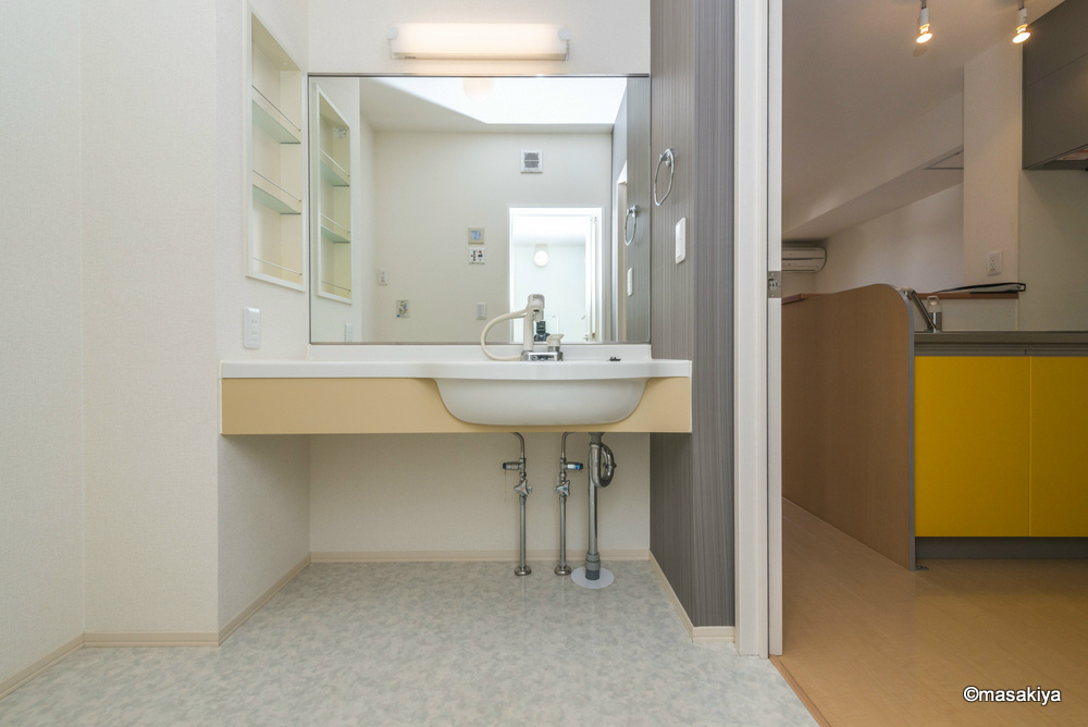 セジュール桐原の洗面所|洗面・脱衣