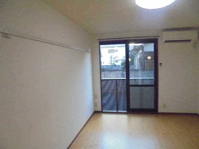 ミラージュコートの居間・リビング