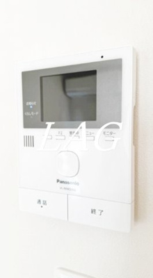 【セキュリティ】 | メゾンラウンジ | モニター付きインターフォンです。