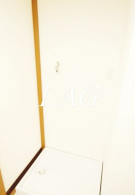 【設備】 | モリス八王子駅前通り | 室内洗濯機置き場です。