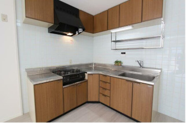 メゾンドベルウッドA棟のキッチン