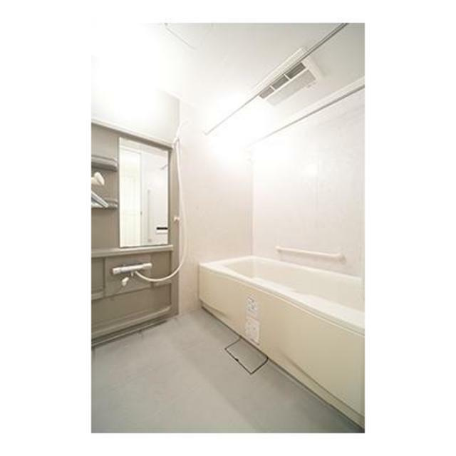 フィオレンテ小金井(フイオレンテコガネイ)の浴室