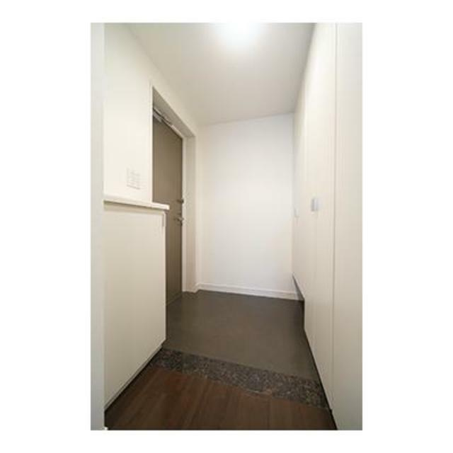 フィオレンテ小金井(フイオレンテコガネイ)の玄関