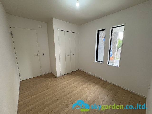 茅ヶ崎市本村２期　新築一戸建て全1棟の洋室|個人の部屋や寝室として使える洋室です