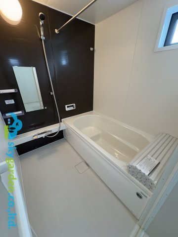 茅ヶ崎市本村２期　新築一戸建て全1棟の浴室|きれいなお風呂です
