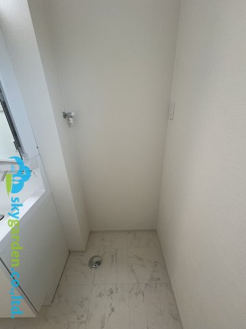 茅ヶ崎市本村２期　新築一戸建て全1棟のランドリースペース