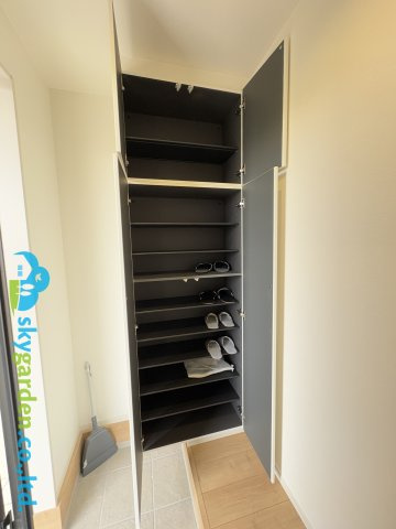 茅ヶ崎市本村２期　新築一戸建て全1棟の収納|シューズボックス