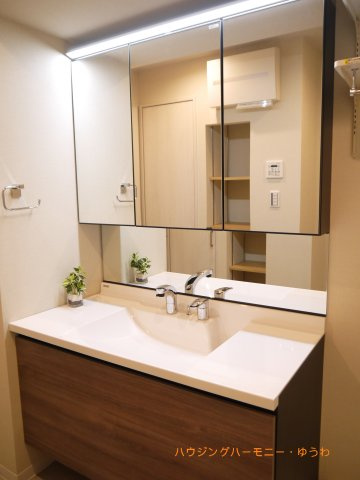 【独立洗面台】 | サンクレイドルレヴィール池袋 | 独立洗面化粧台が付いています