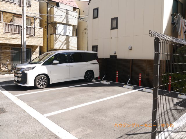 【駐車場】 | サンクレイドルレヴィール池袋 | 自走式の駐車場がありますので、車必須のかたには、安心です。